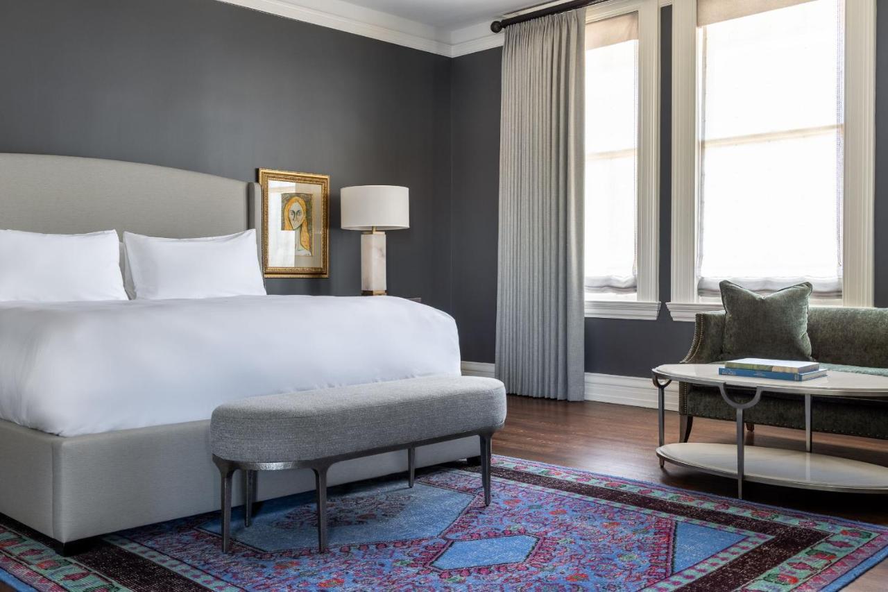 Mansion Suite, 1 King Bed,1109553021:JPEG