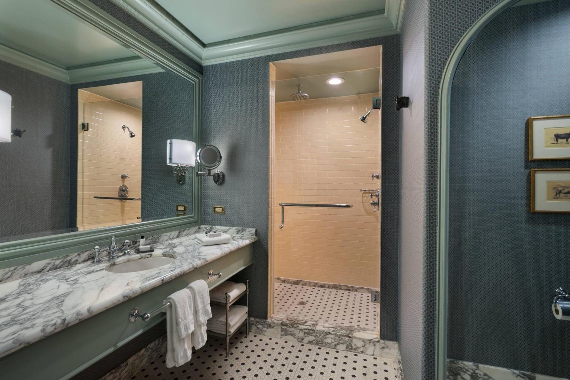 King Room Hearing Accessible