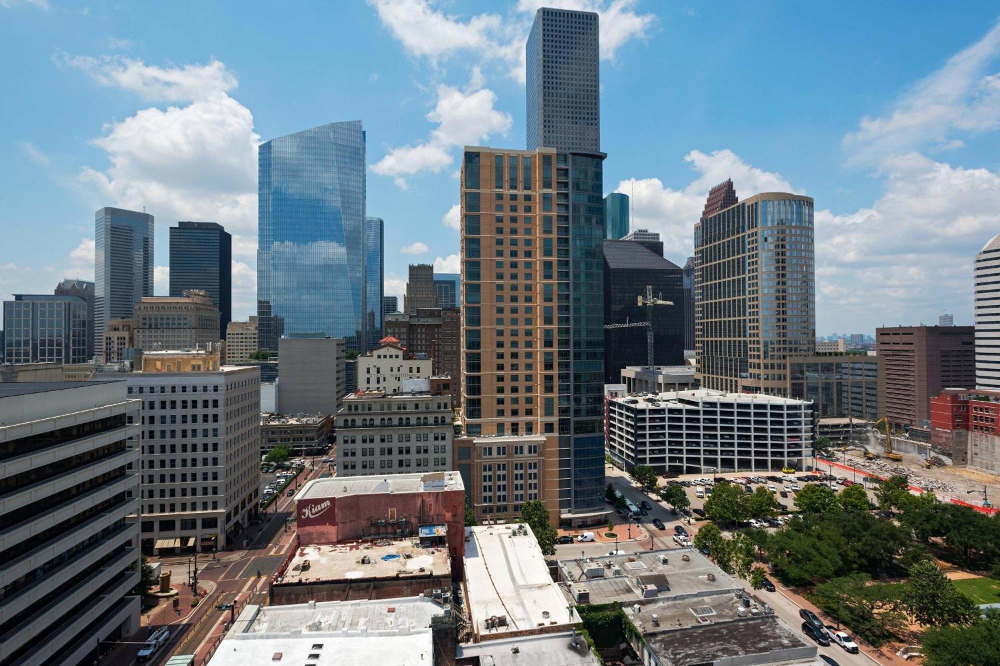 Junior Suite City View