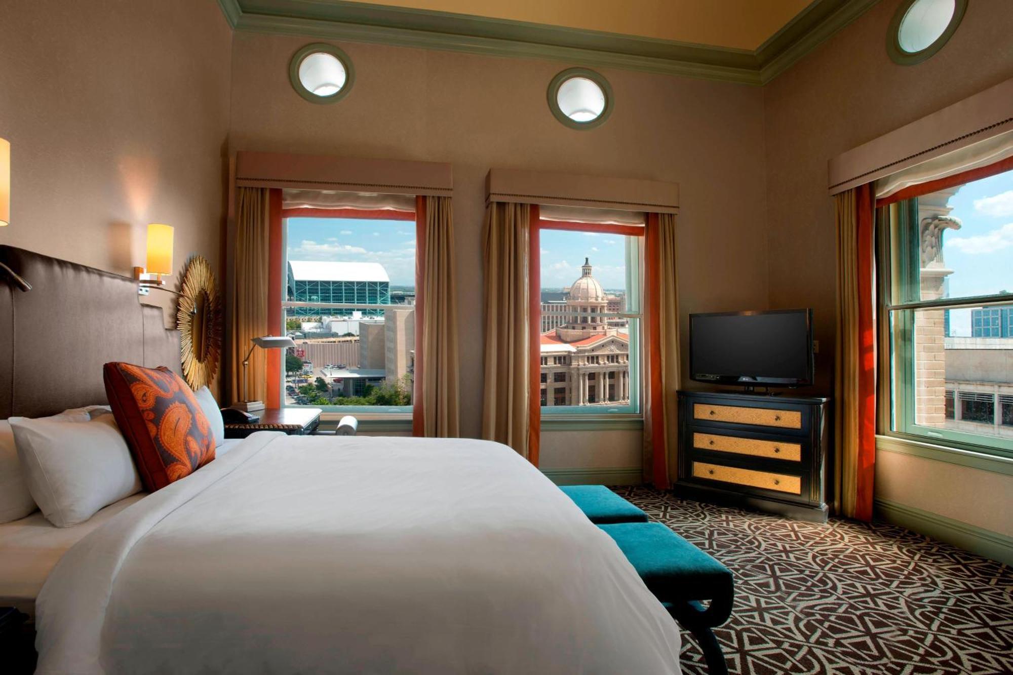 Junior Suite City View