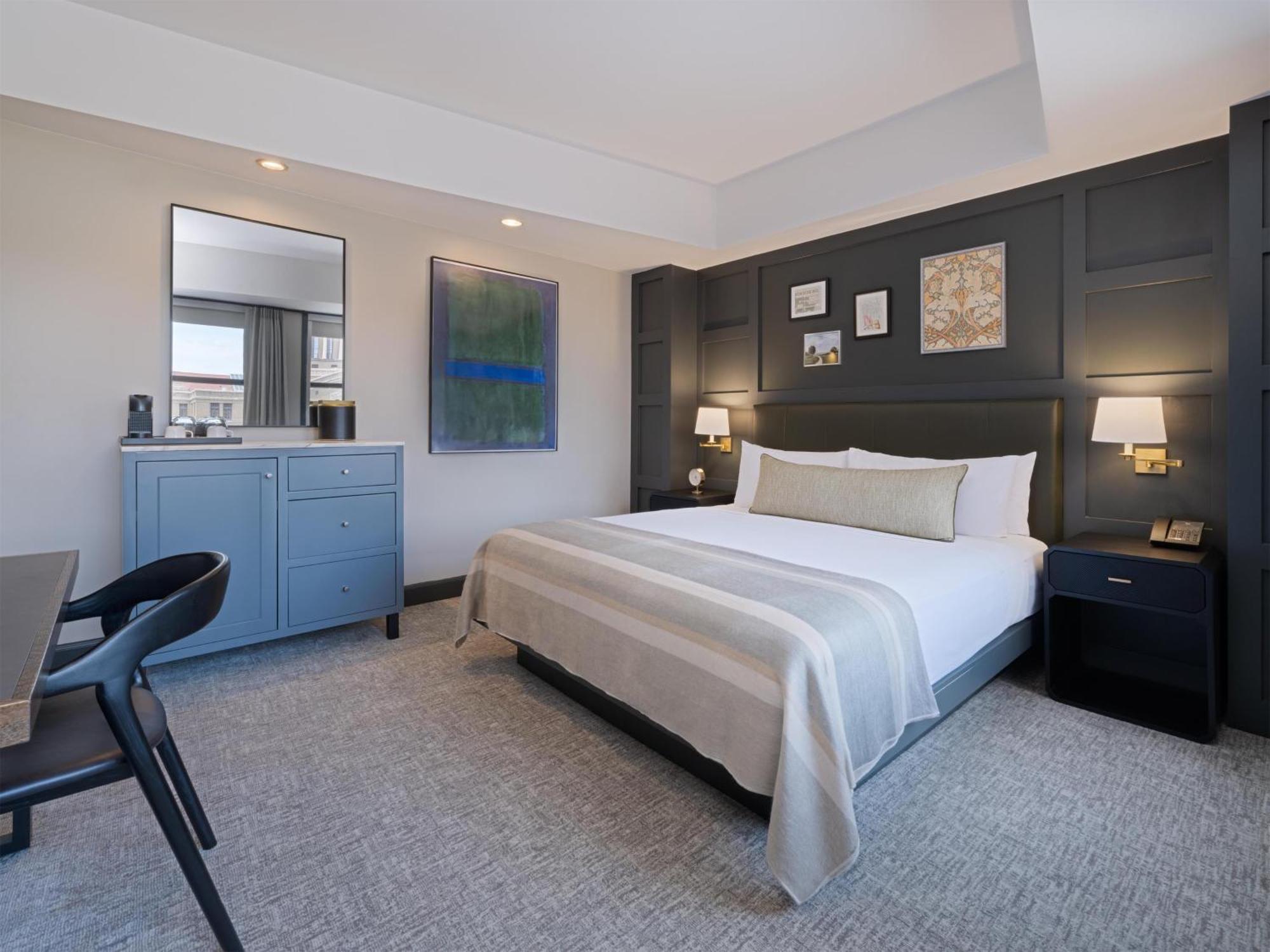 King Room