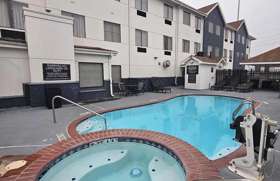 Candlewood Suites Houston Stafford, An Ihg Hotel-1