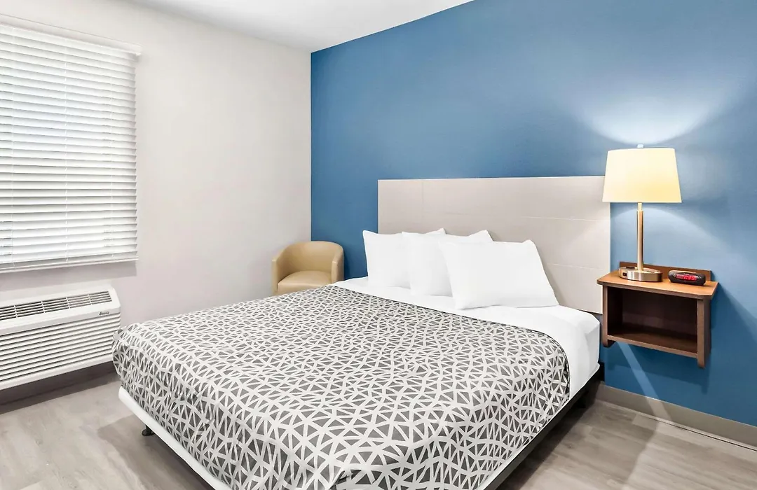 Woodspring Suites South Houston Hobby-1