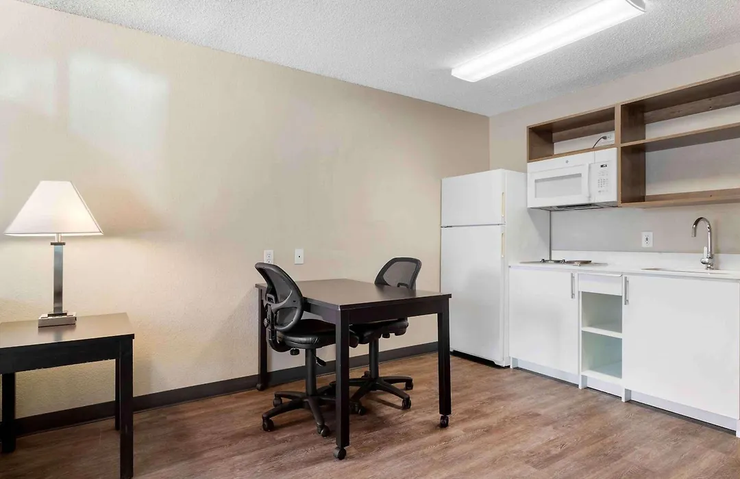 Extended Stay America Suites - Houston - Katy Freeway - Energy Corridor-1