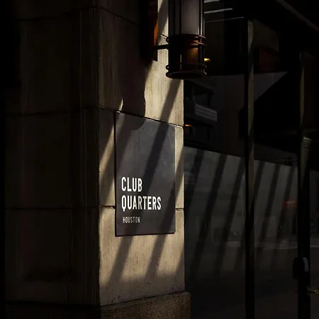 Club Quarters Hotel Downtown, Houston-3