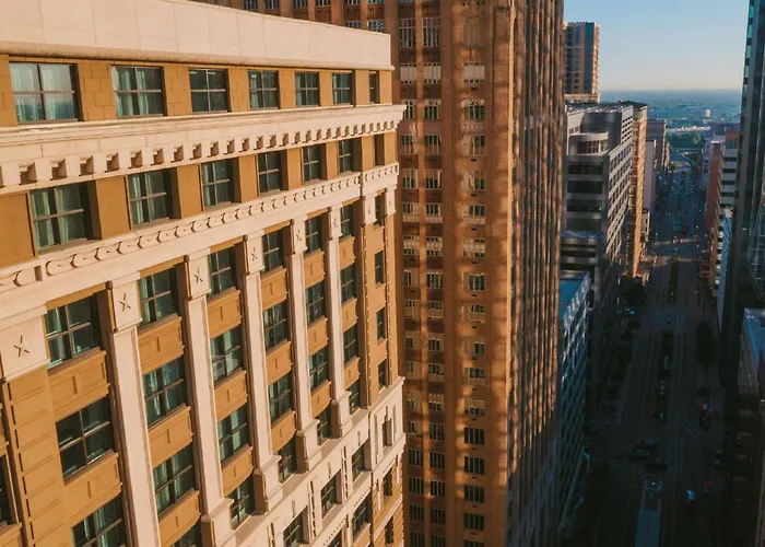 Pet Friendly Hotels HoustonJw Marriott Downtown