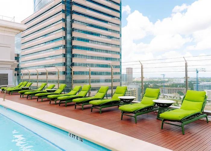 Blossom Hotel Houston, Curio Collection By Hilton