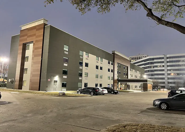 La Quinta By Wyndham Houston Southwest Hotel