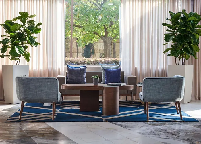 The Chifley Houston, Tapestry Collection By Hilton Hotel