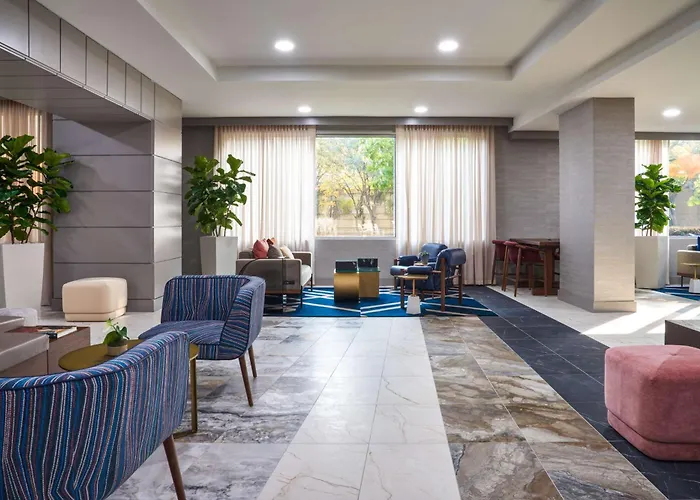 The Chifley Houston, Tapestry Collection By Hilton Hotel