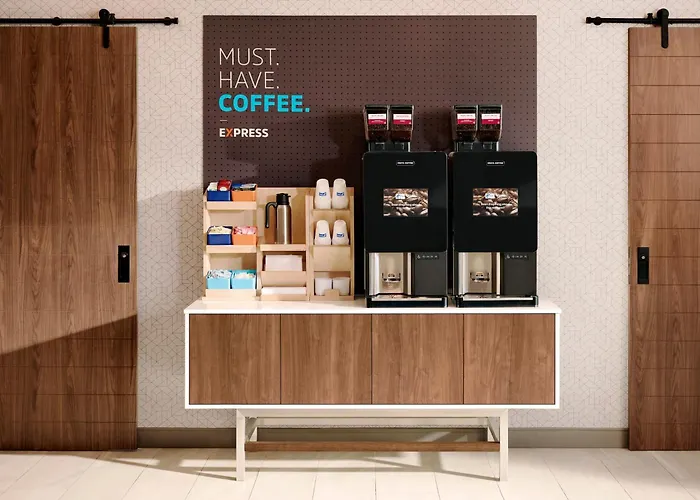 Holiday Inn Express & Suites Houston Southwest Galleria Area By Ihg