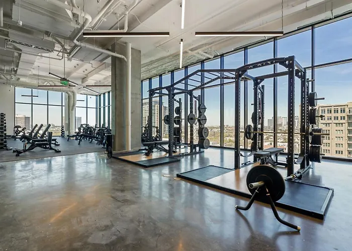 Sentral Forme Houston Hotel